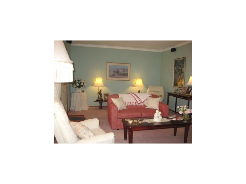3 Gnobar Way, Mullaloo WA 6027