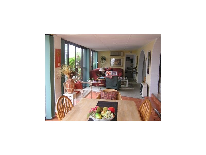 3 Gnobar Way, Mullaloo WA 6027