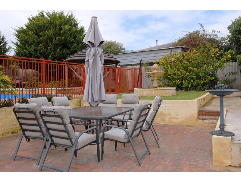 6 Gregory Avenue, Padbury WA 6025