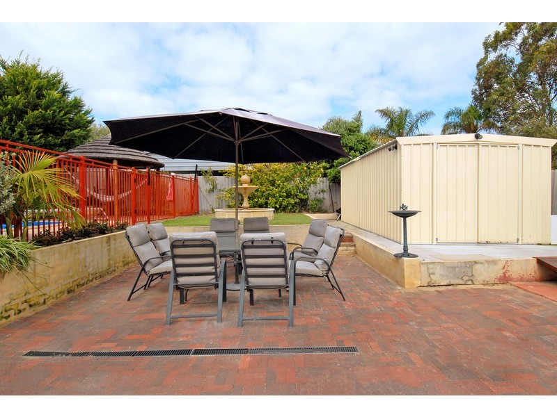 6 Gregory Avenue, Padbury WA 6025