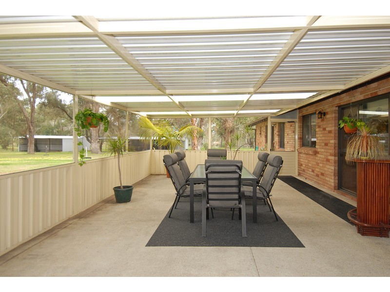 15 Dempster Place, Mariginiup WA 6065