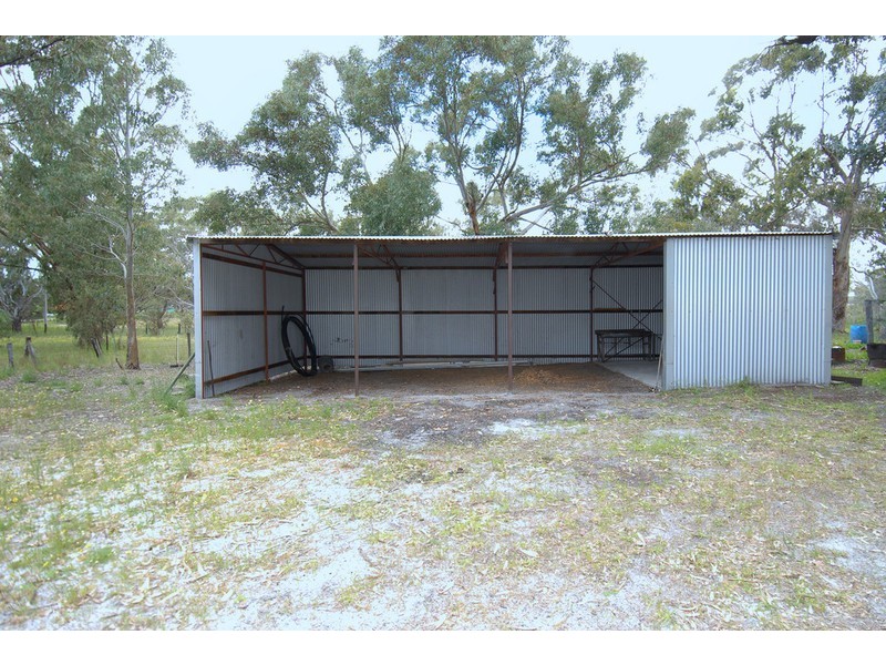 15 Dempster Place, Mariginiup WA 6065