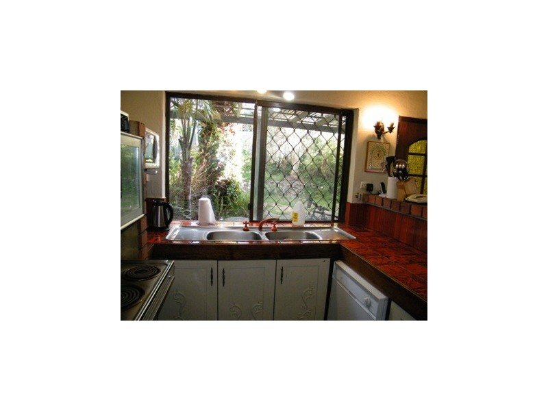 17 Contour Drive, Mullaloo WA 6027
