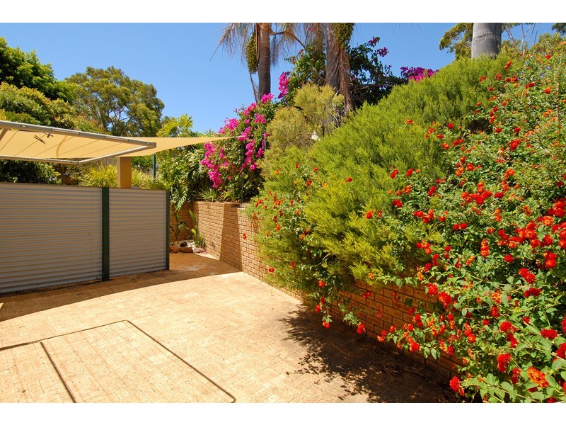 24 Emerald Way, Edgewater WA 6027