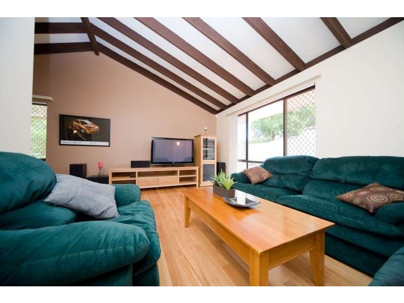 10 Harvest Loop, Edgewater WA 6027