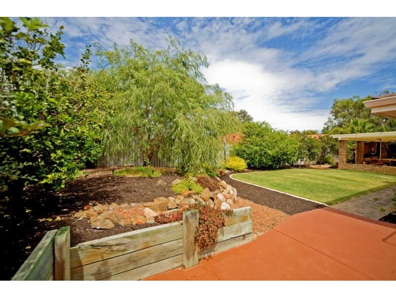 10 Harvest Loop, Edgewater WA 6027