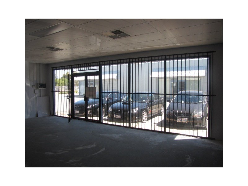 5/7 Cessnock Way, Rockingham WA 6168