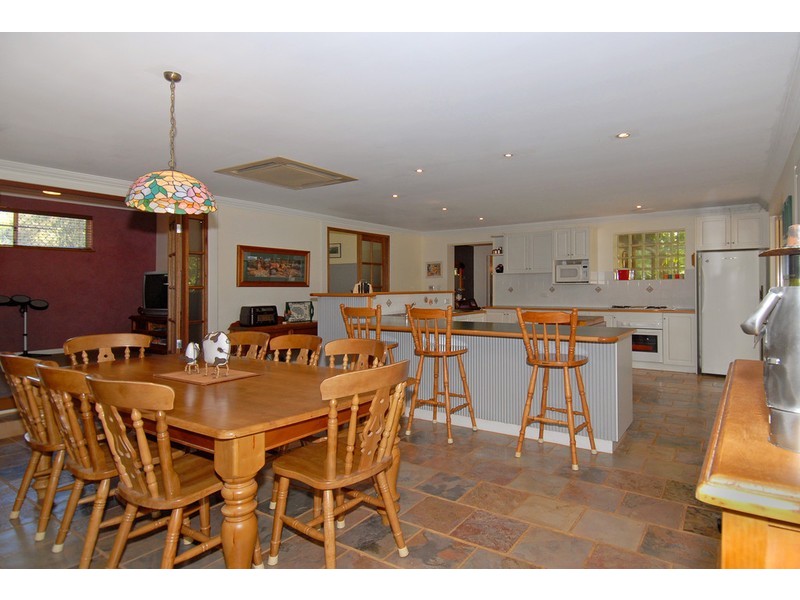 540 Neaves Road, Mariginiup WA 6065