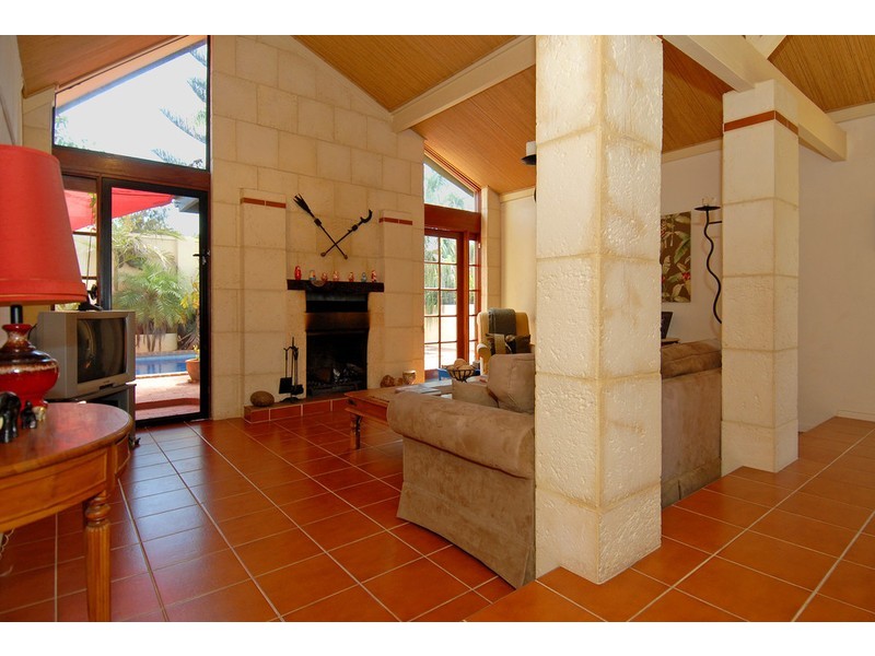 26 Charsley Crescent, Marmion WA 6020