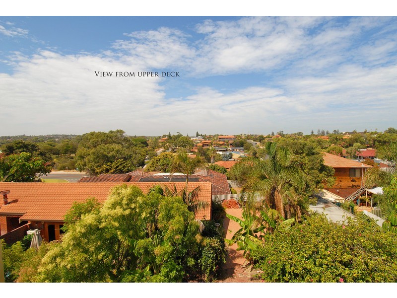 26 Charsley Crescent, Marmion WA 6020