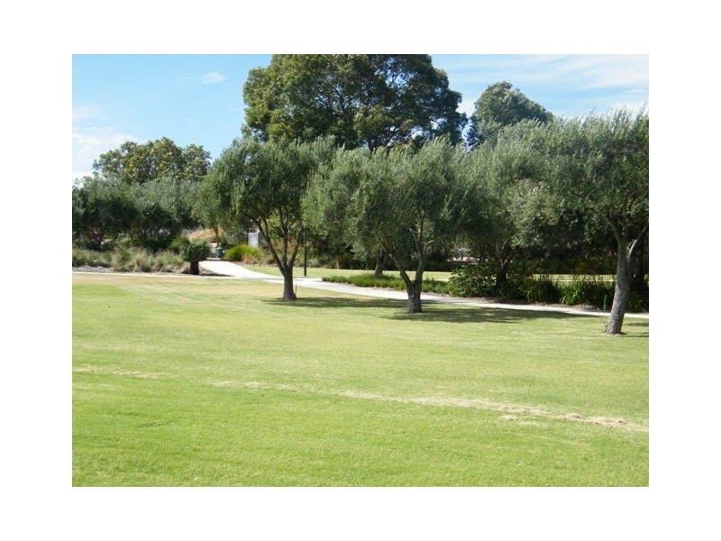 17 Messina Drive, Sinagra WA 6065