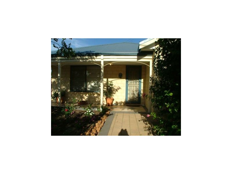 29 Central Road, Kalamunda WA 6076