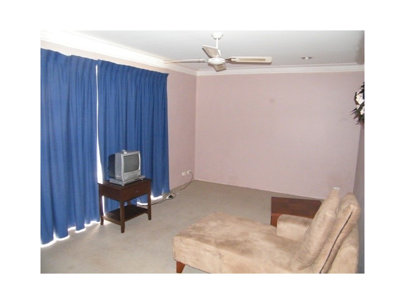 11 Hyland Crescent, Clarkson WA 6030