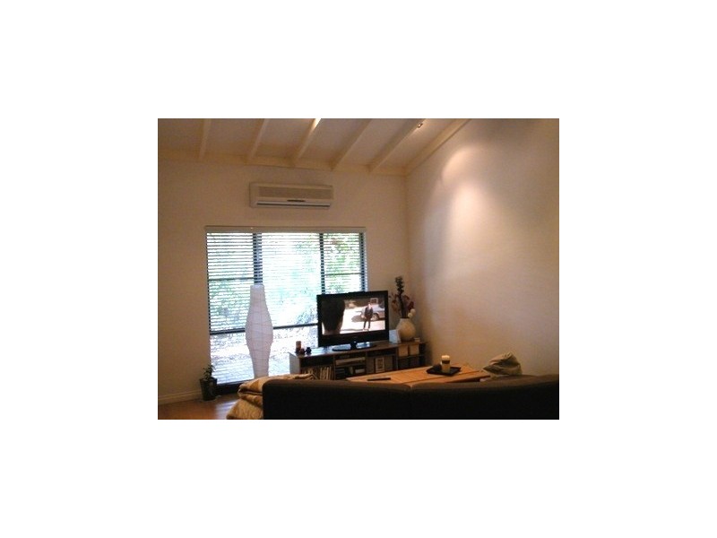 7/19 Hindmarsh Avenue, Yokine WA 6060