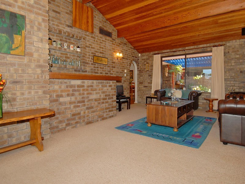 70 Tifera Circle, Kallaroo WA 6025