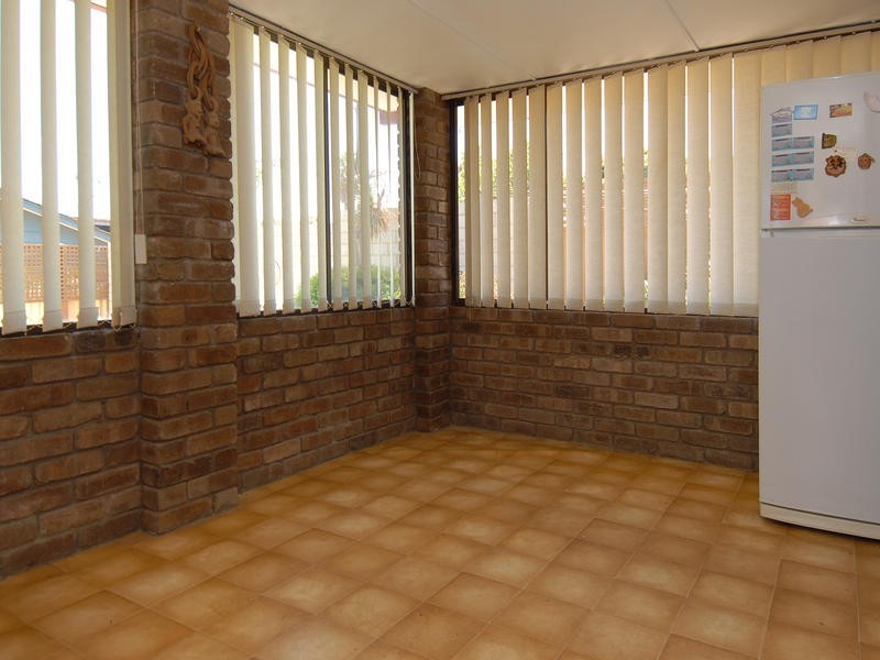 70 Tifera Circle, Kallaroo WA 6025