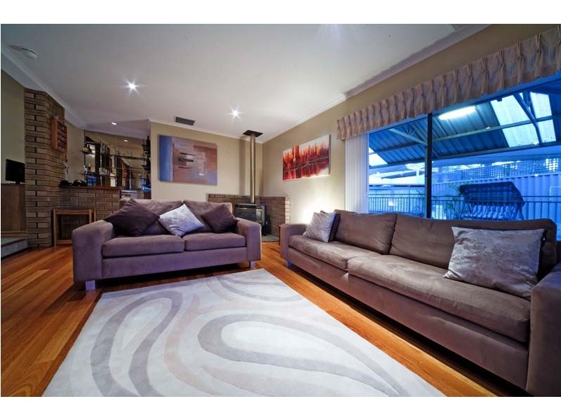 20 Ridge Close, Edgewater WA 6027