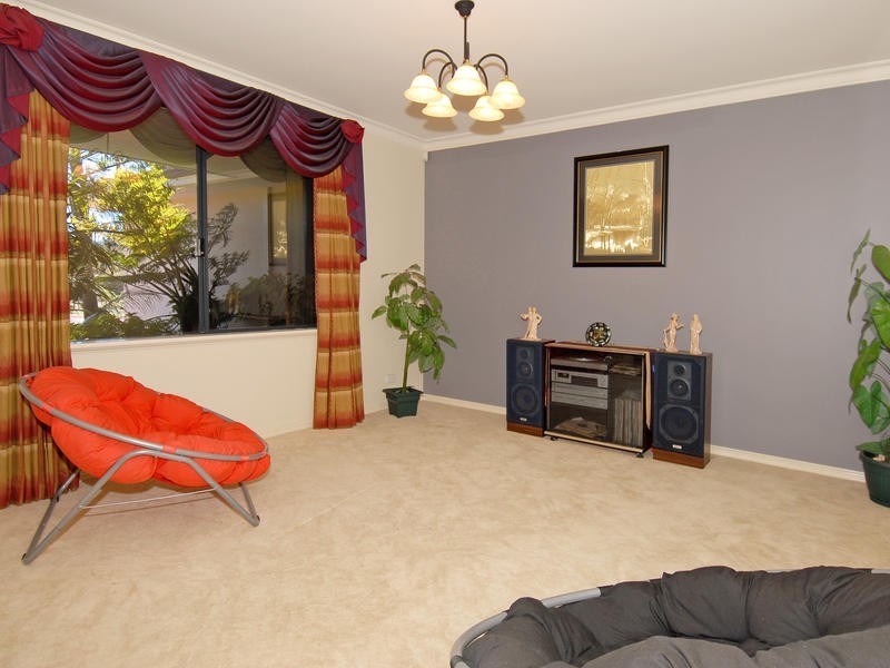 21 The Fairways, Gnangara WA 6065