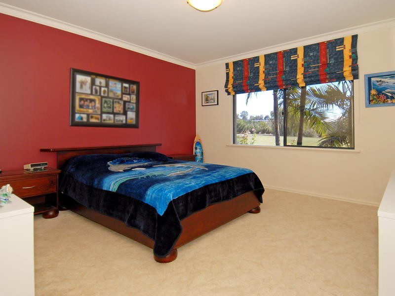 21 The Fairways, Gnangara WA 6065