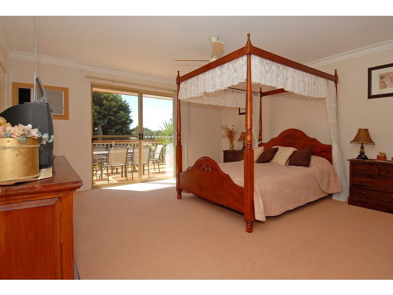 65 Lakelands Drive, Gnangara WA 6065