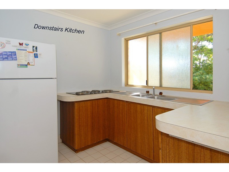 65 Lakelands Drive, Gnangara WA 6065