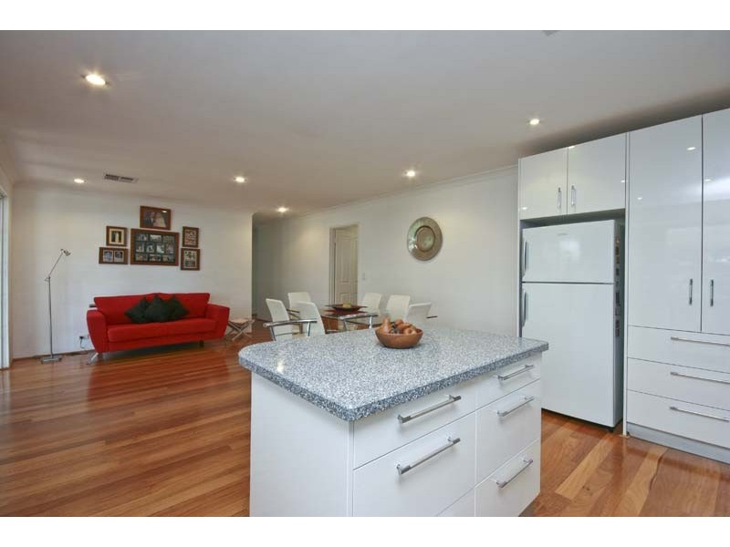 26 Stillwater Way, Edgewater WA 6027