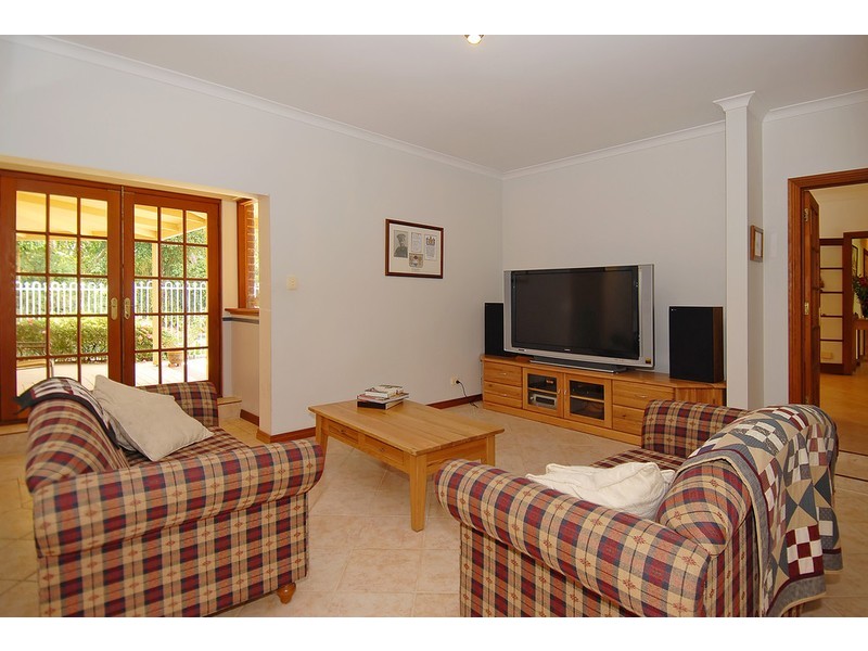 23 Shillington Way, Wanneroo WA 6065