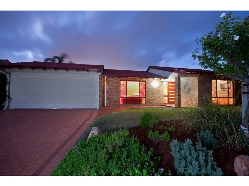 16 Woodland Loop, Edgewater WA 6027