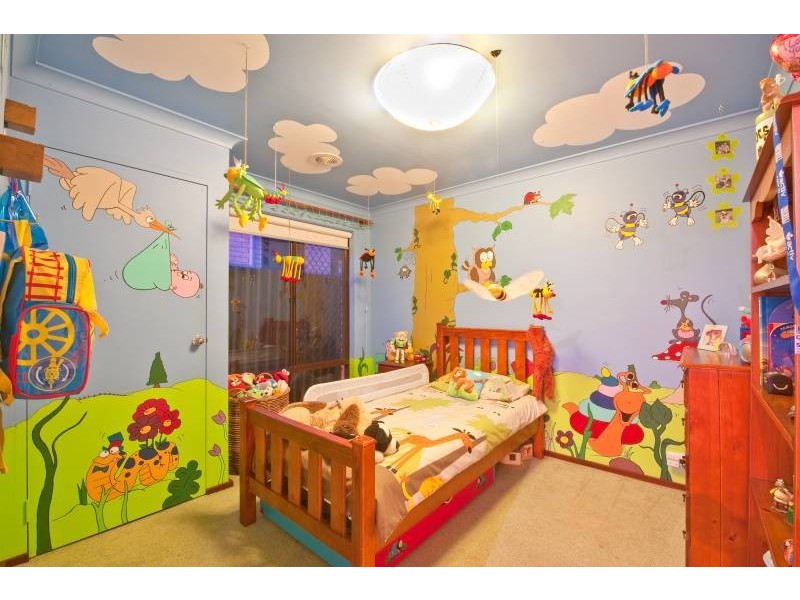 16 Woodland Loop, Edgewater WA 6027