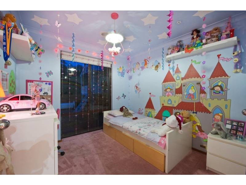 16 Woodland Loop, Edgewater WA 6027