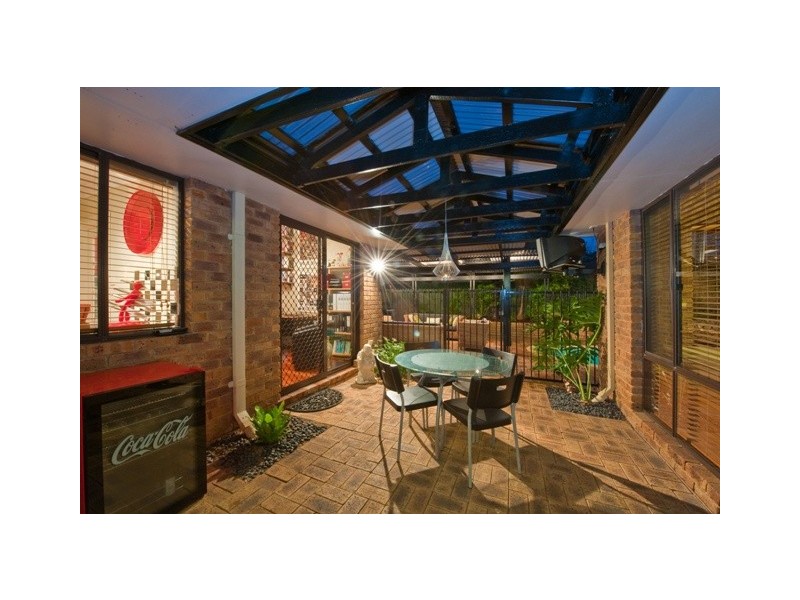 16 Woodland Loop, Edgewater WA 6027