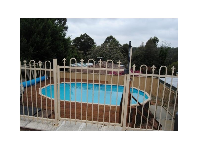 30 Grenville Road, Stoneville WA 6081