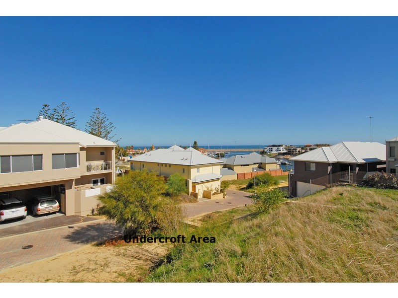 9 Toulon Circle, Mindarie WA 6030