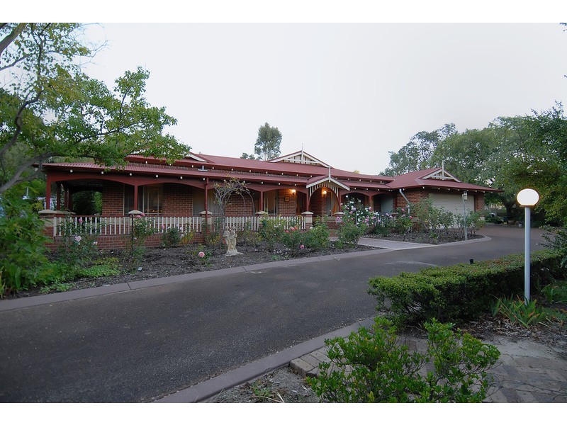 56 Shillington Way, Wanneroo WA 6065