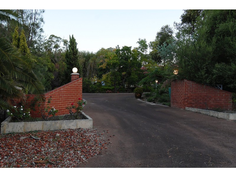 56 Shillington Way, Wanneroo WA 6065