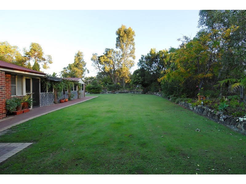 56 Shillington Way, Wanneroo WA 6065