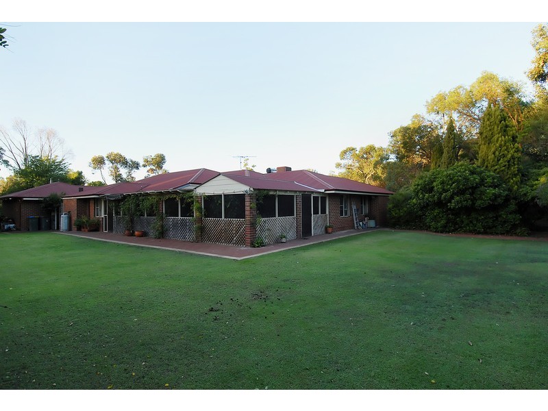 56 Shillington Way, Wanneroo WA 6065