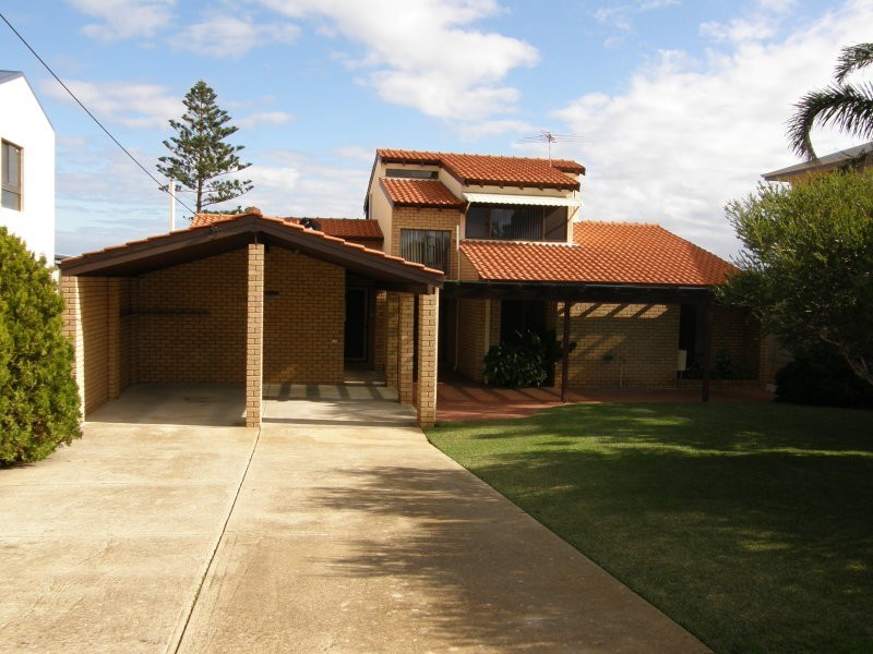 7 Leach Street, Marmion WA 6020