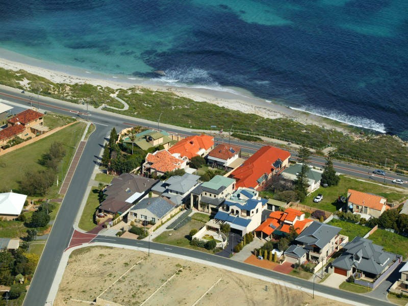 7 Leach Street, Marmion WA 6020