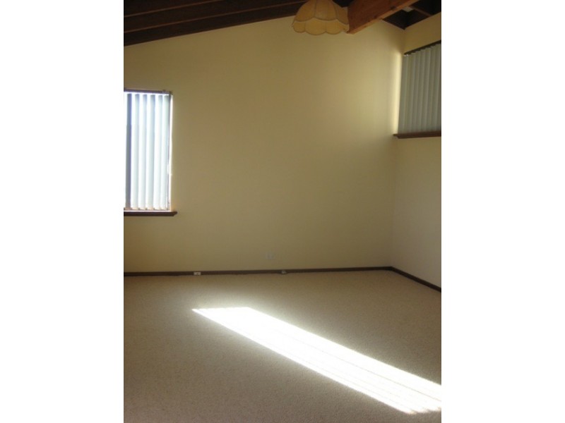 7 Leach Street, Marmion WA 6020