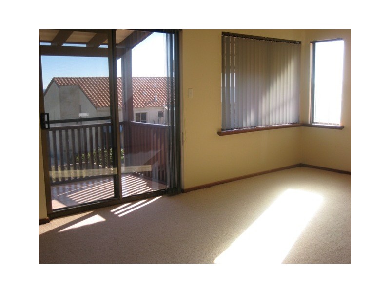 7 Leach Street, Marmion WA 6020