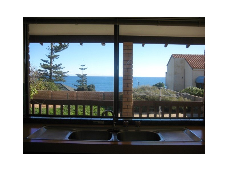 7 Leach Street, Marmion WA 6020