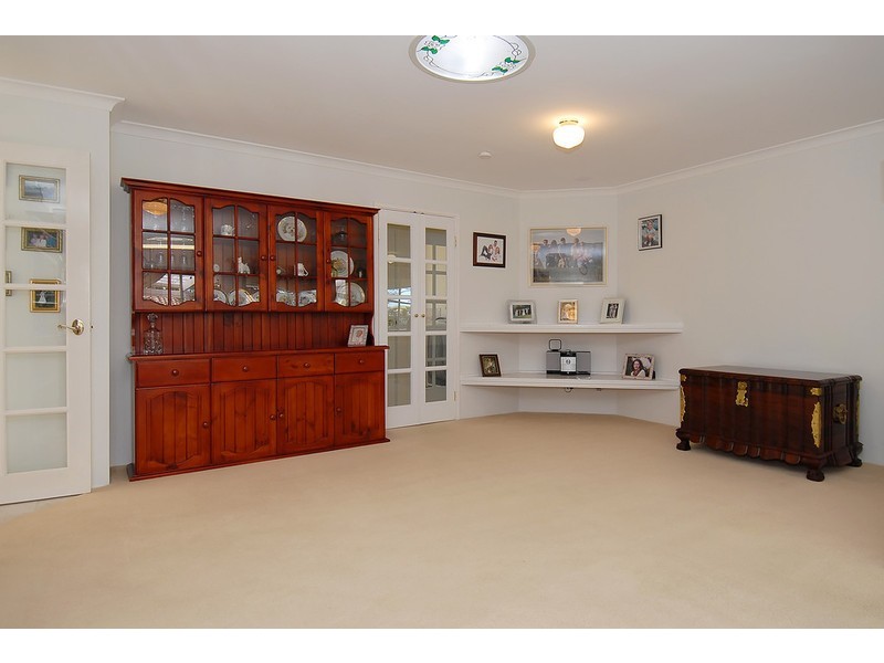 4 Bramble Place, Edgewater WA 6027