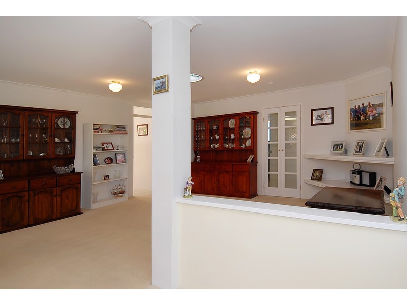 4 Bramble Place, Edgewater WA 6027