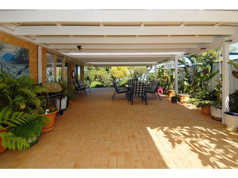 4 Bramble Place, Edgewater WA 6027