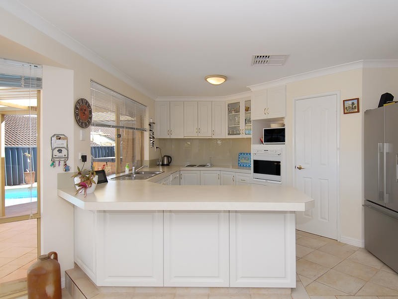 29 Castella Way, Mullaloo WA 6027