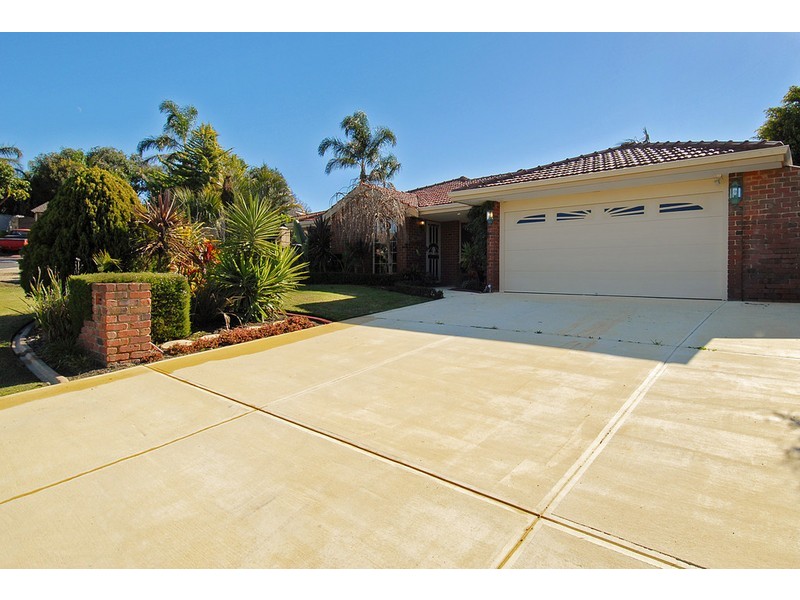 9 Hillside Close, Edgewater WA 6027