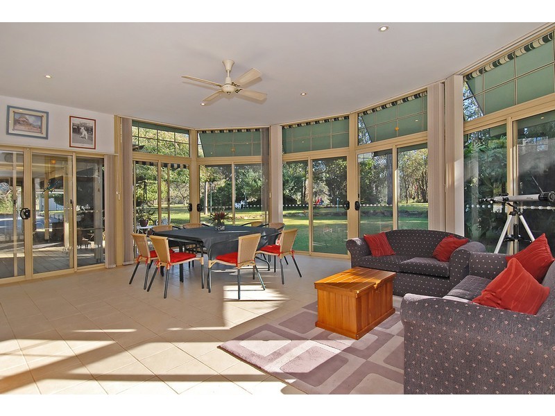 17 Albert Court, Wanneroo WA 6065