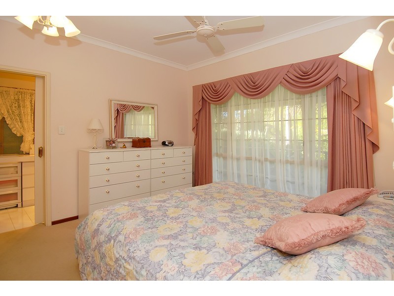 17 Albert Court, Wanneroo WA 6065