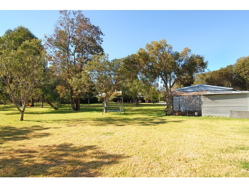 17 Albert Court, Wanneroo WA 6065